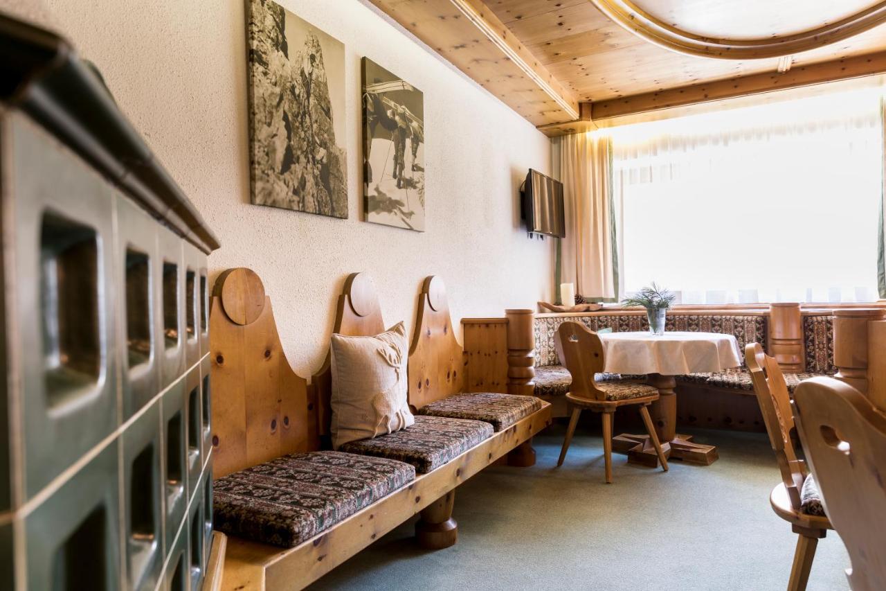Hotel Haus Elisabeth Sankt Leonhard im Pitztal Exterior foto